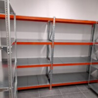ΡΑΦΙΑ ΝΤΕΞΙΟΝ ΣΕ ΑΠΟΘΗΚΗ ΚΑΙ ΡΑΦΙΑ ΜΙΝΤΙΡΑΚ