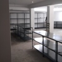 ΡΑΦΙΑ ΝΤΕΞΙΟΝ ΣΕ ΑΠΟΘΗΚΗ ΚΑΙ ΠΑΓΚΟΣ ΝΤΕΞΙΟΝ